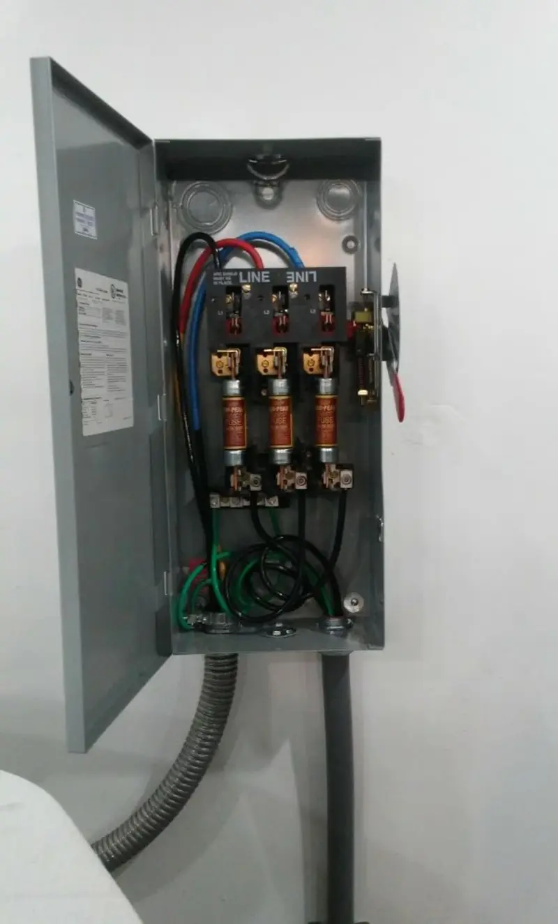 Three-phase disconnect switch installed for Electrical Wiring & Rewiring in Devils Lake